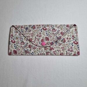 Pochette chéquier fleurs roses