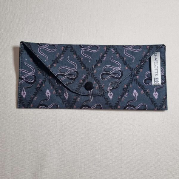 Pochette chéquier serpents