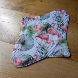 serviette hygiénique lavable flamingo