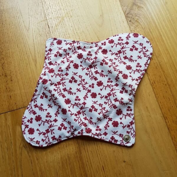 serviette hygiénique lavable fleurs bordeau