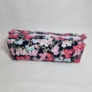 trousse école simple fleurs roses