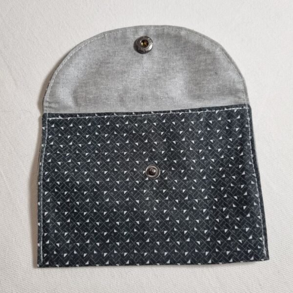 Pochette à savon éventail forme géométrique noir – Image 2