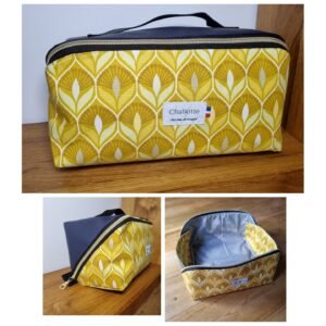 Trousse grande ouverture formes geometriques jaunes et bleues