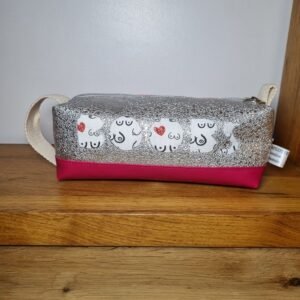 Trousse BOOBS argenté et framboise