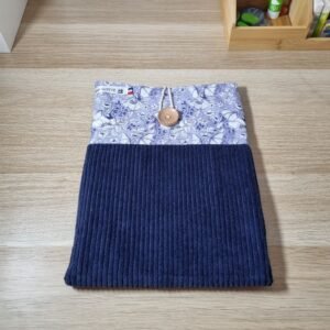 Pochette tablette chauve souris