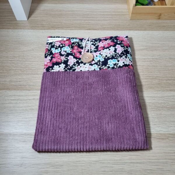 Pochette tablette fleurs violines