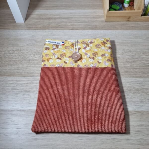 Pochette tablette feuilles