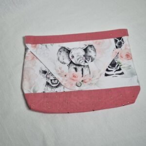 Éléphant rose