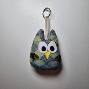 Porte clé chouette éventails bleus