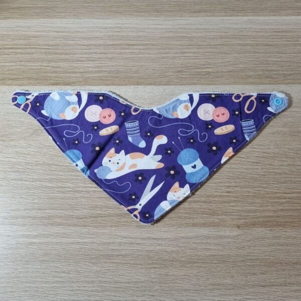 bavoir bandana chats tricots