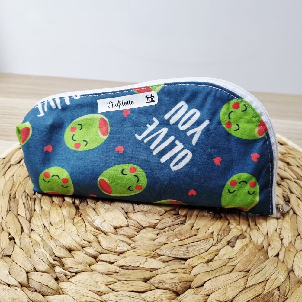 Trousse pot à crayons Olive you – Image 2