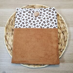 20260715_121336 Pochette tablette Léopard camel